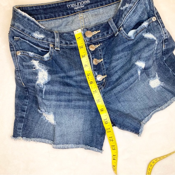 Maurices High-Rise Denim Shorts Size 9/10 - Picture 7 of 10